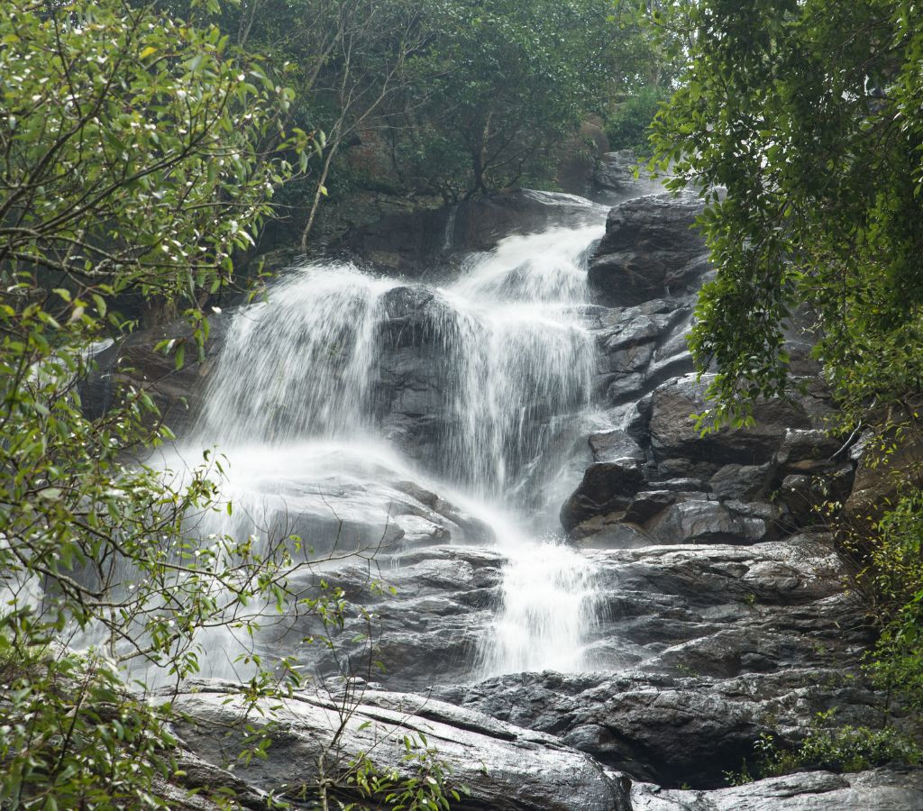 Kiliyur Falls